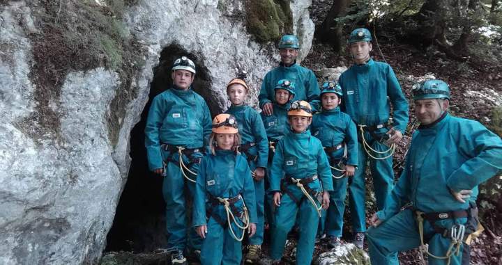 Expériences de canyoning et spéléologie Bons-en-Chablais